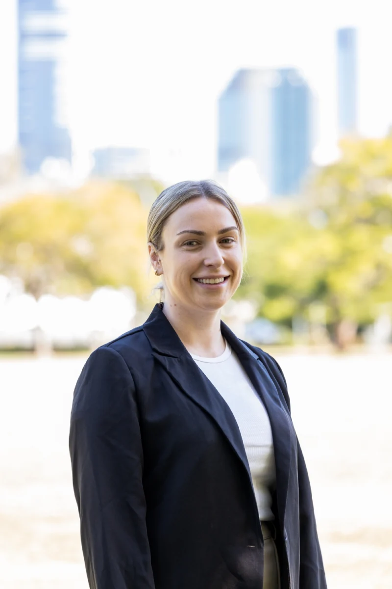 outdoor real estate headshots